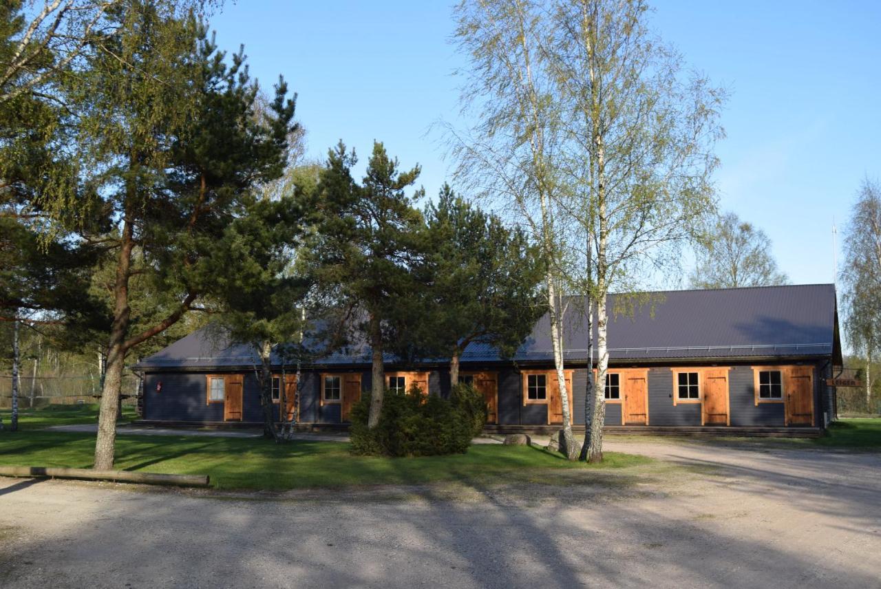 Village Suur Toell *